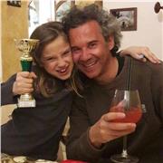 Sono un legale con 25 anni di studi Notarili. Offro lezioni di Diritto a tutti i livelli. Massima serietà e professionalità